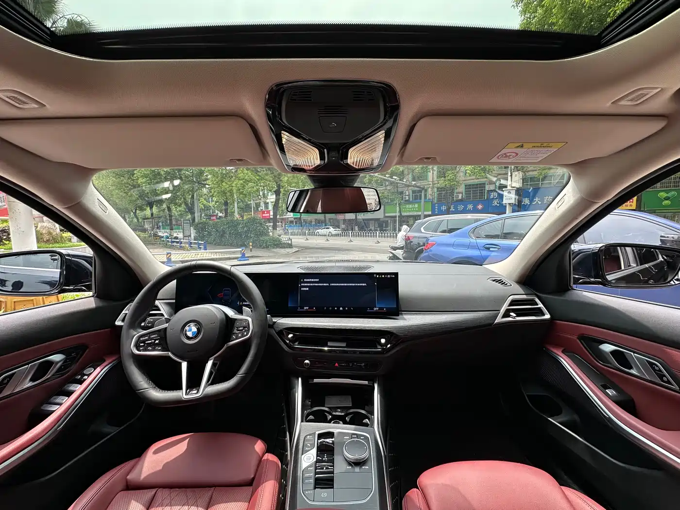 BMW 3 Series 2025 325Li M Sport Package фото 6