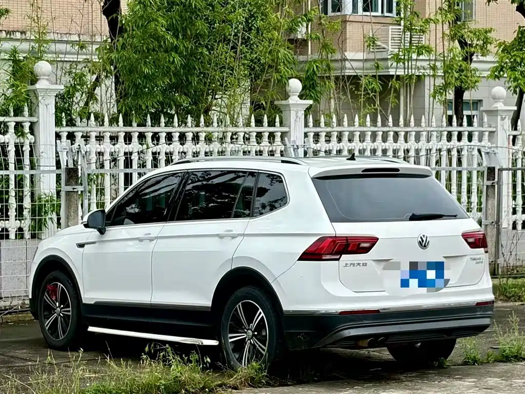 Volkswagen Tiguan L 2019 330TSI Auto 2WD Panorama Comfort Edition China V фото 9