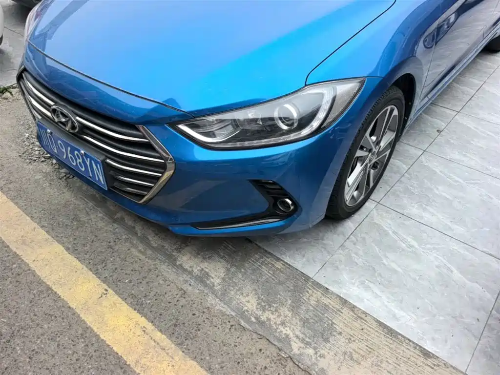 Hyundai Elantra 2016 Model 1.6L Automatic Smart Elite фото 24