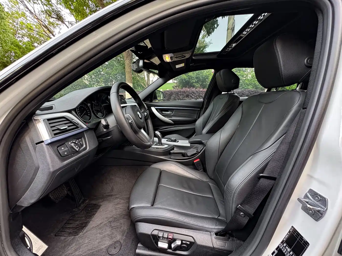 BMW 3 Series 2018 320i M Sport Package фото 8