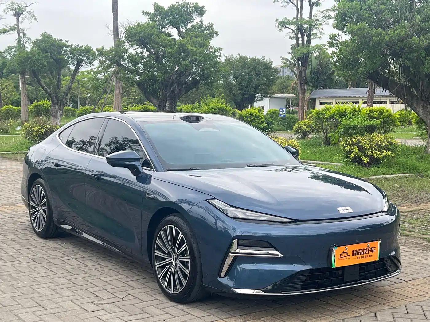 Geely Galaxy Galaxy Xingyao 8 2025 130km EM-P Starship Edition фото 3