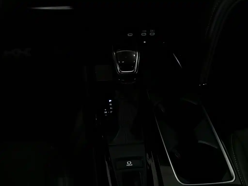 Photo 13 - Toyota Camry