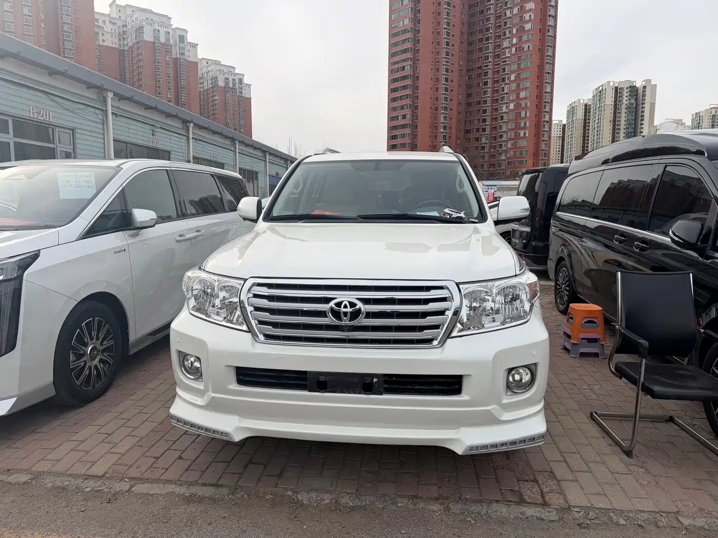 Toyota Land Cruiser (Import) 2015 2015 4.0L V6 Middle East Limited Edition