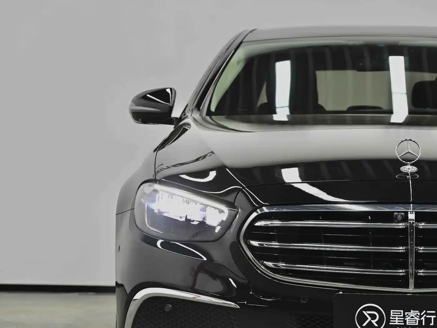 Mercedes-Benz E-Class 2022 E 300 L Fashion фото 7