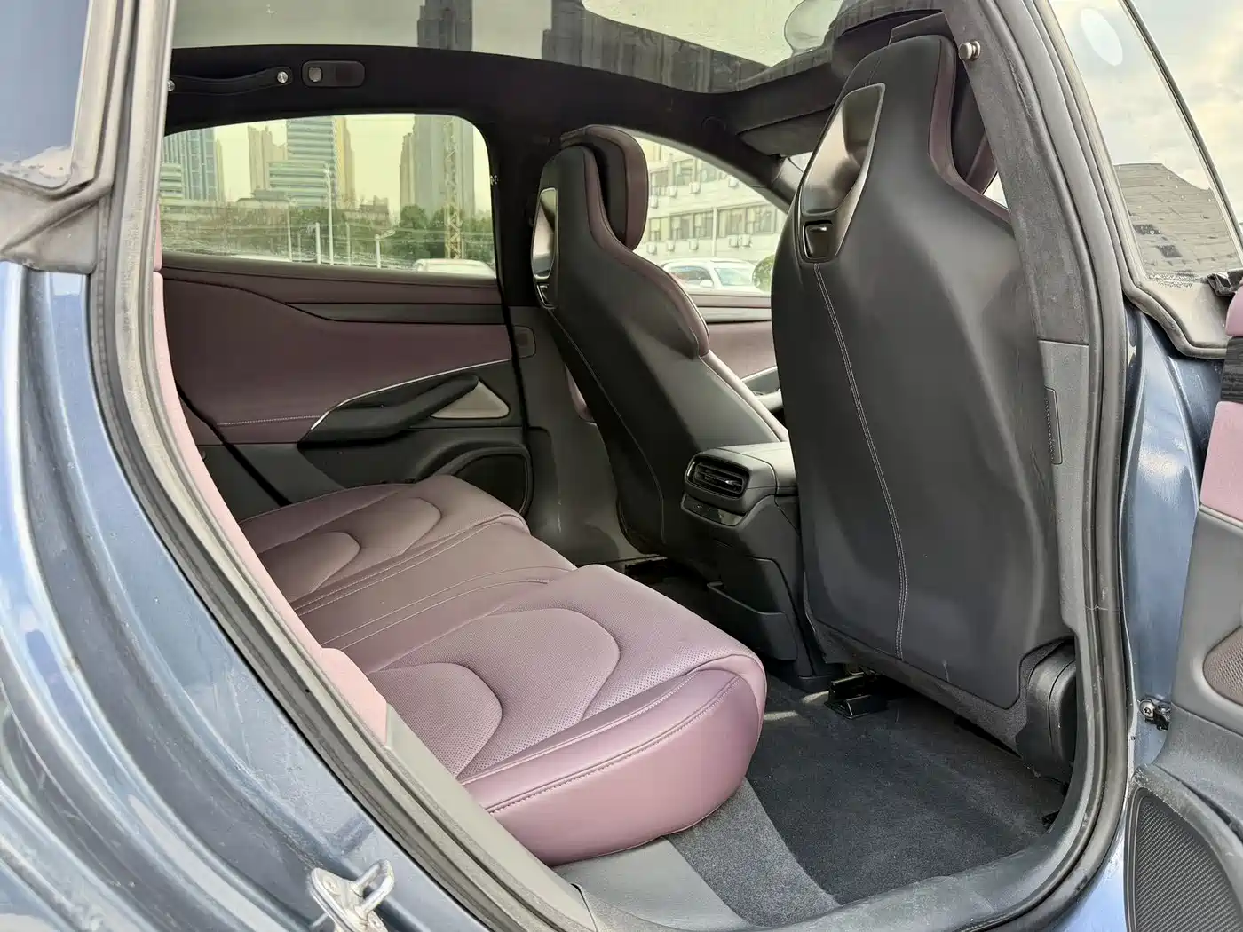 Xiaomi Auto Xiaomi SU7 2024 AWD Extended Range Advanced Smart Driving Max Edition фото 16