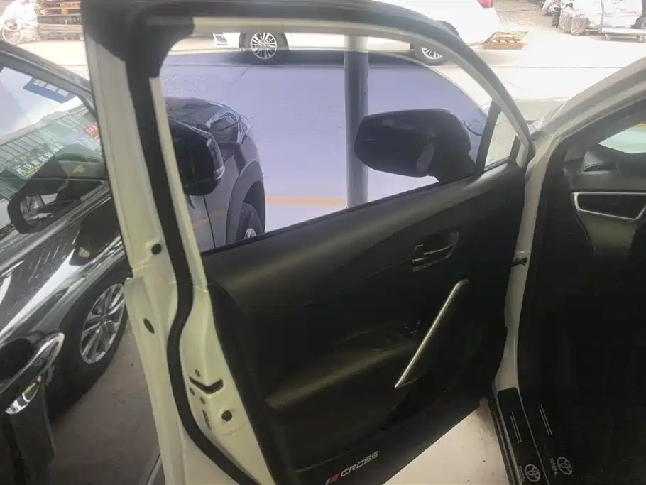 TOYOTA COROLLA SHARP AMPLIFIER