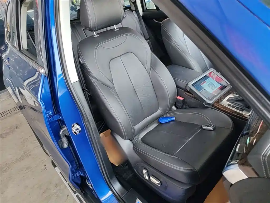 Hanteng Auto Hanteng X7 2017 2016 2.0T DCT Royal Edition