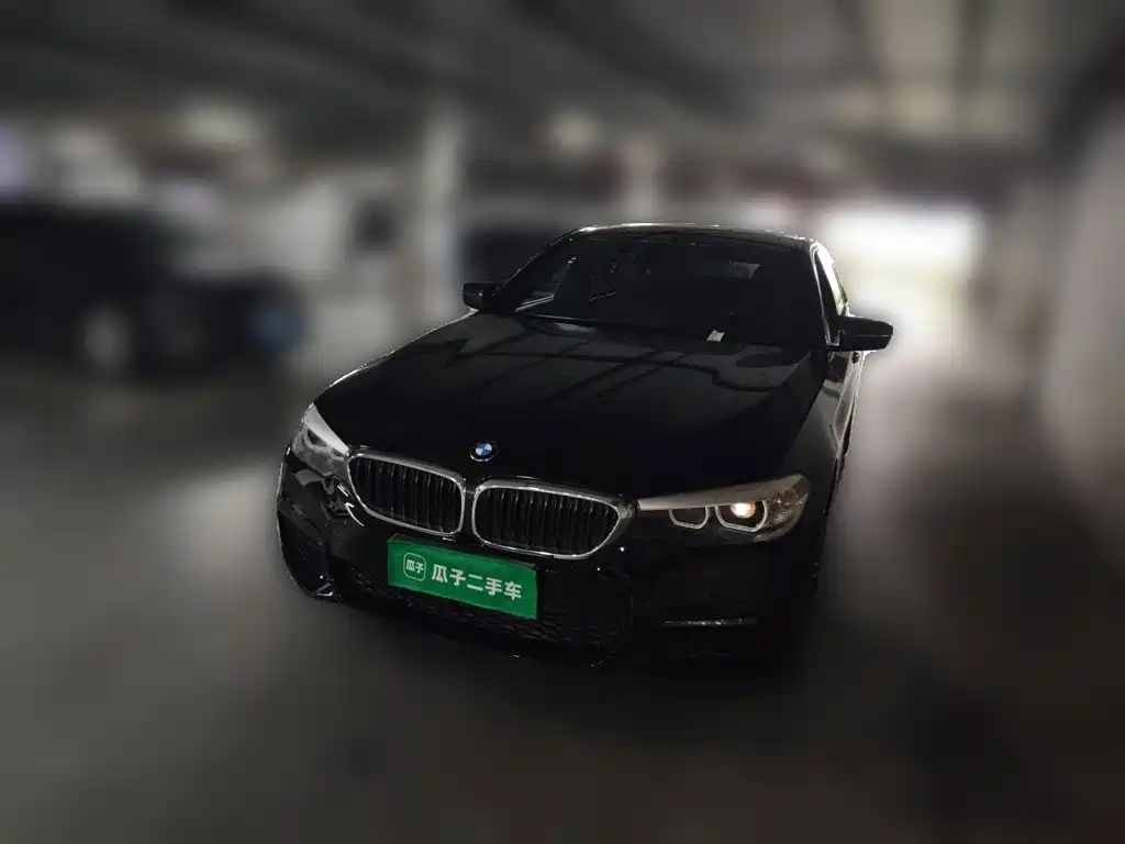 Фото 2 - BMW 5 Series