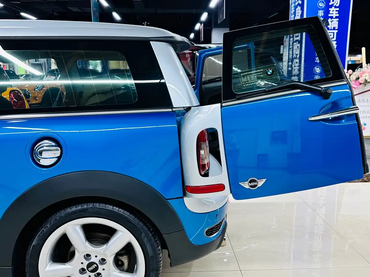 Фото 38 - MINI CLUBMAN