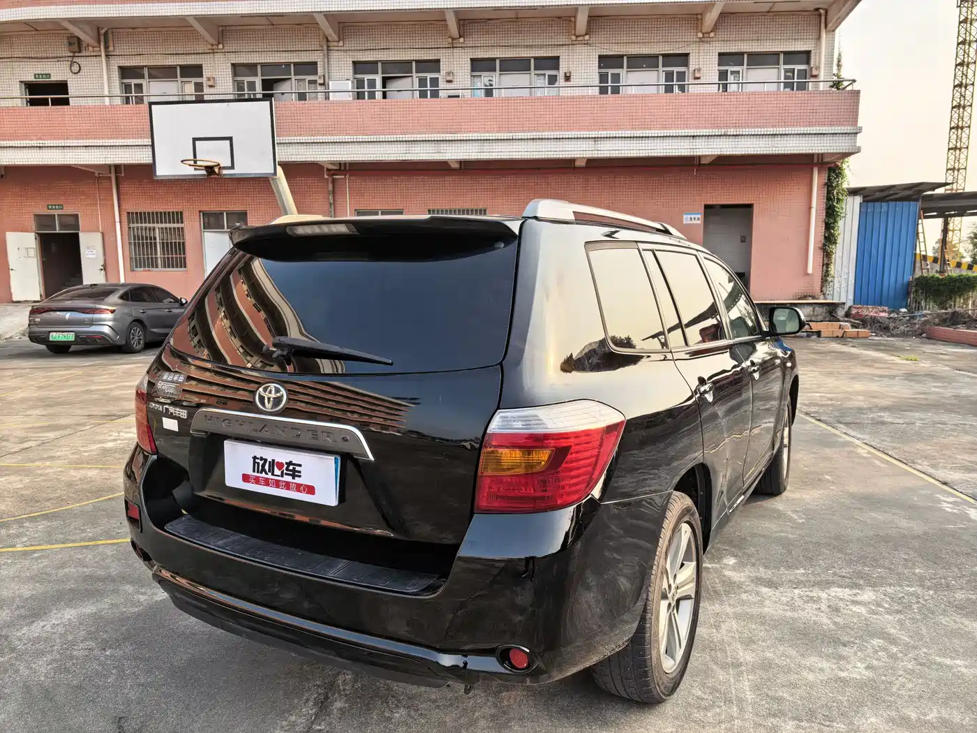 Toyota Highlander 2011 2.7L 2WD 7-seat Luxury фото 5