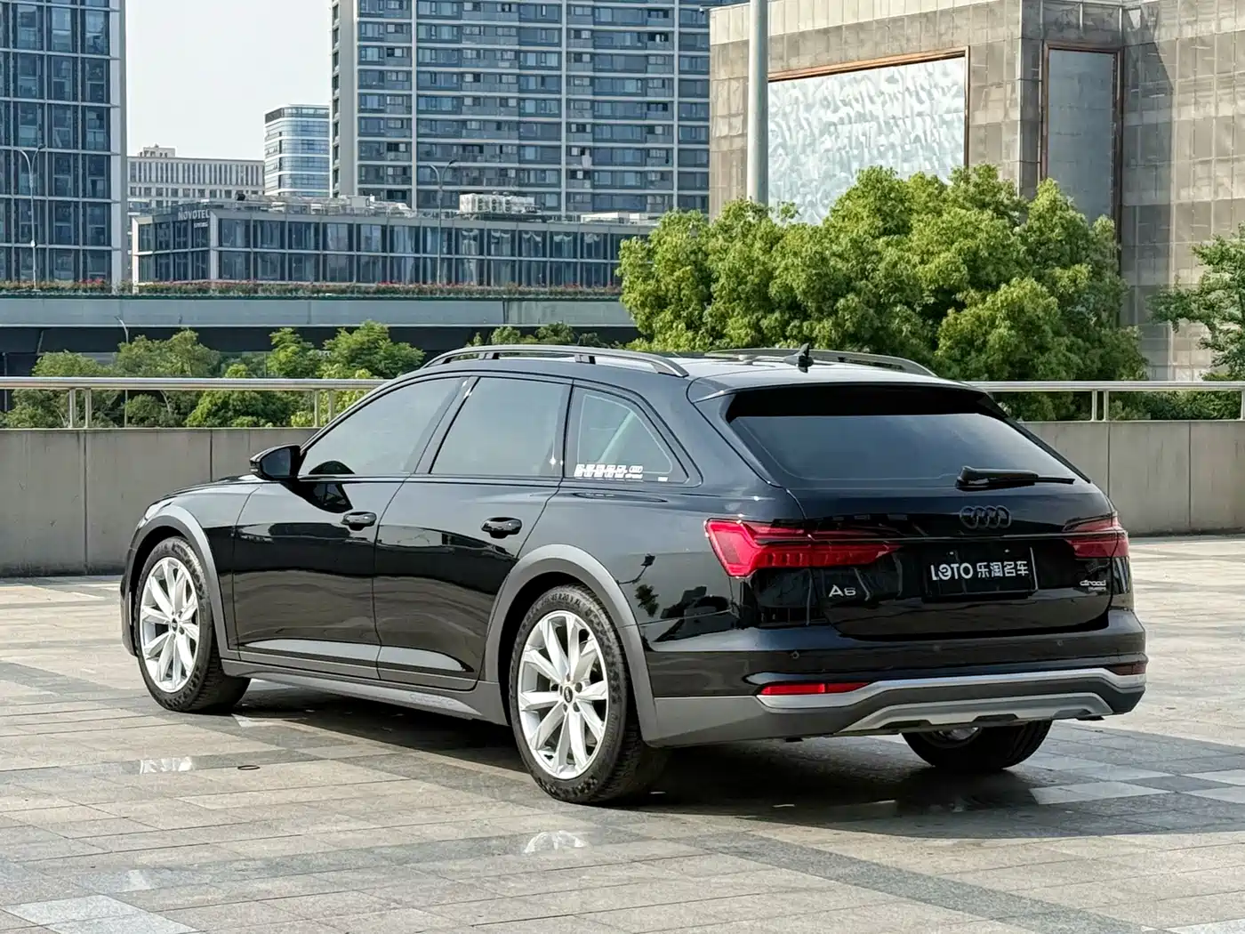 Audi A6 (Import) 2022 allroad quattro Explorer 55 TFSI Premium Off-road фото 4