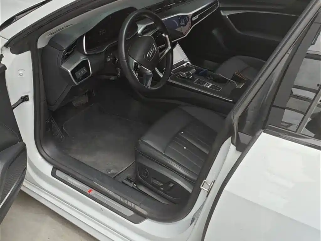 Audi A7 2021 40 TFSI Luxury фото 9