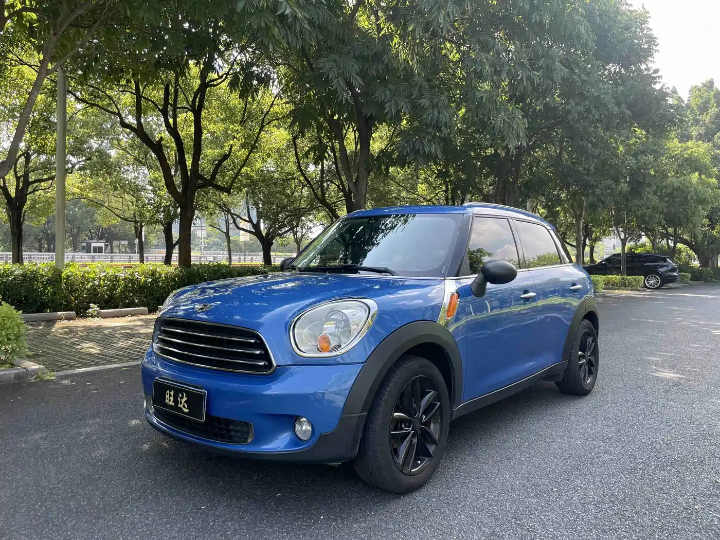 MINI COUNTRYMAN 2012 2011 1.6L ONE