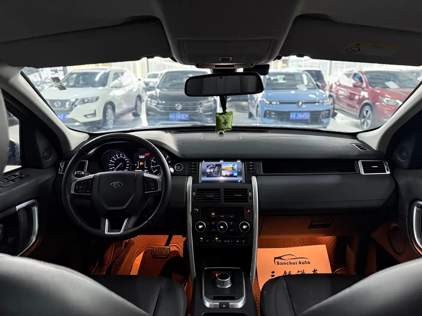 Land Rover Discovery Sport 2016 2.0T SE фото 8