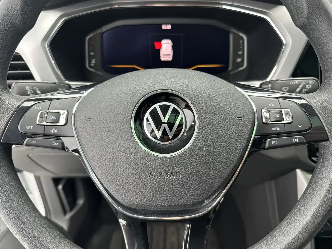 VOLKSWAGEN TU KAI