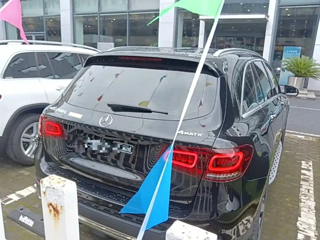 Mercedes-Benz GLC 2022 Facelift II GLC 260 L 4MATIC Sport Model фото 6