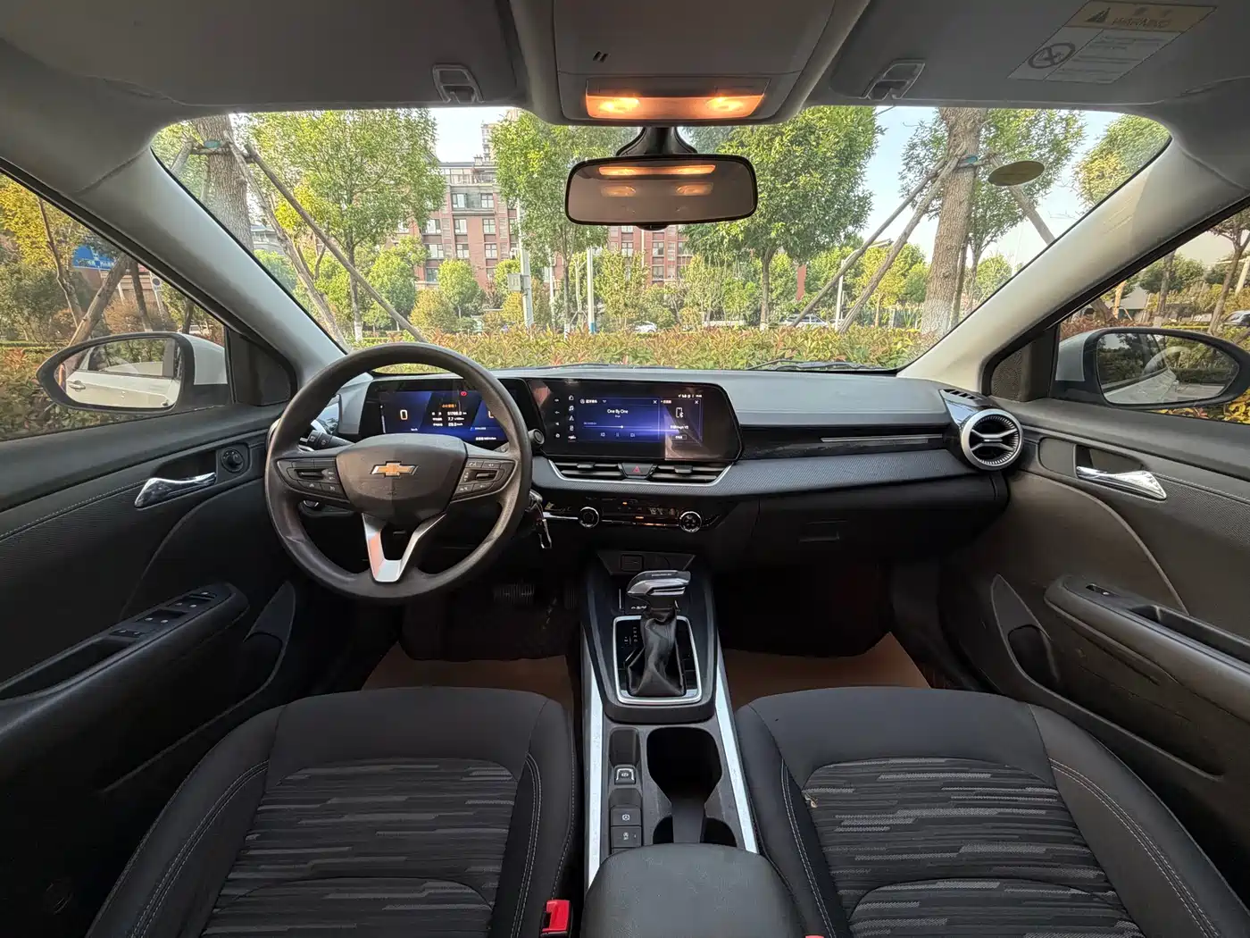 Chevrolet Monza 2024 1.5L Dual-Clutch Enjoyment Edition фото 5