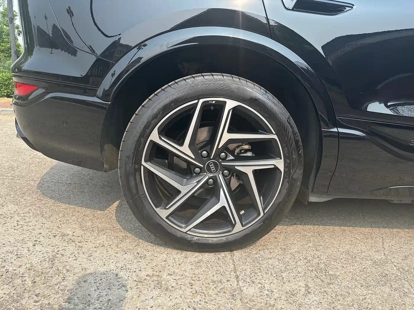 Audi Q6L e-tron 2025 Extended Range Edition фото 9