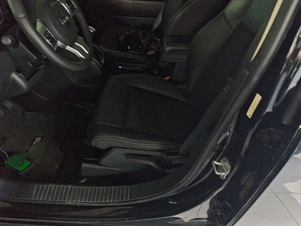 Jeep Compass (Import) 2015 2014 Facelift 2.4L 4WD Comfort Edition