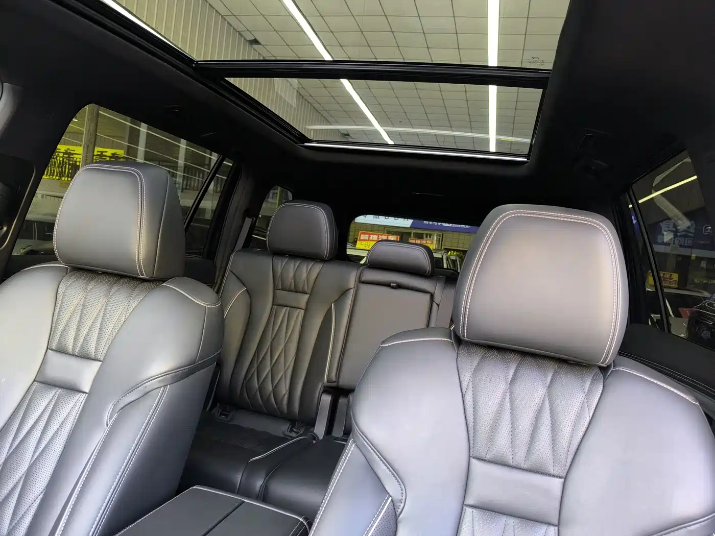 GAC Trumpchi Trumpchi GS8 2022 Pilot Series 2.0TGDI 2WD Luxury Smart Connect Edition (7-Seater) фото 16