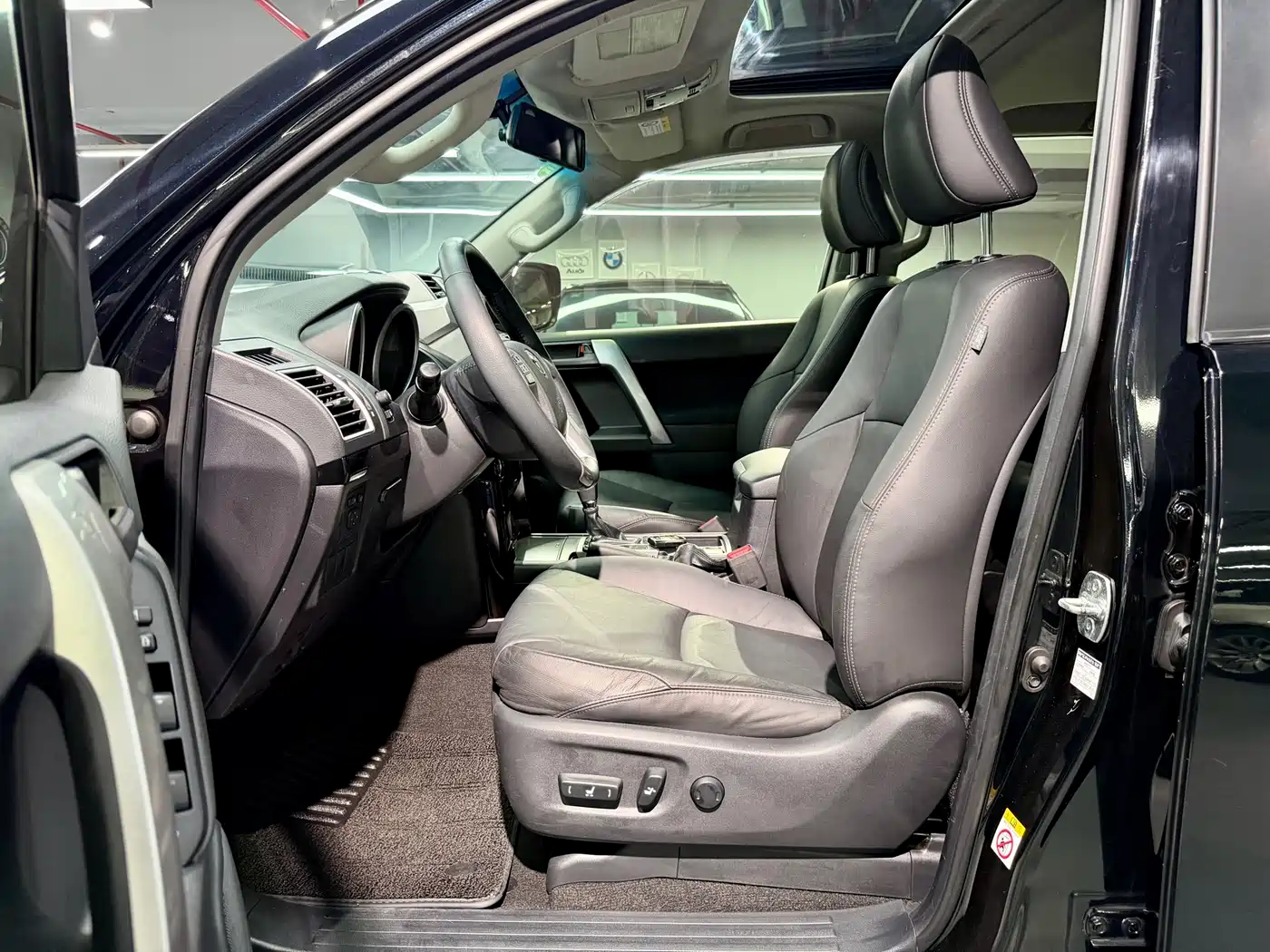 Toyota Prado 2016 2.7L Auto Standard Edition фото 9