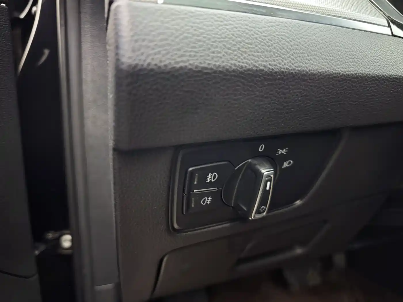 Volkswagen Magotan 2019 330TSI DSG Leading China VI фото 23