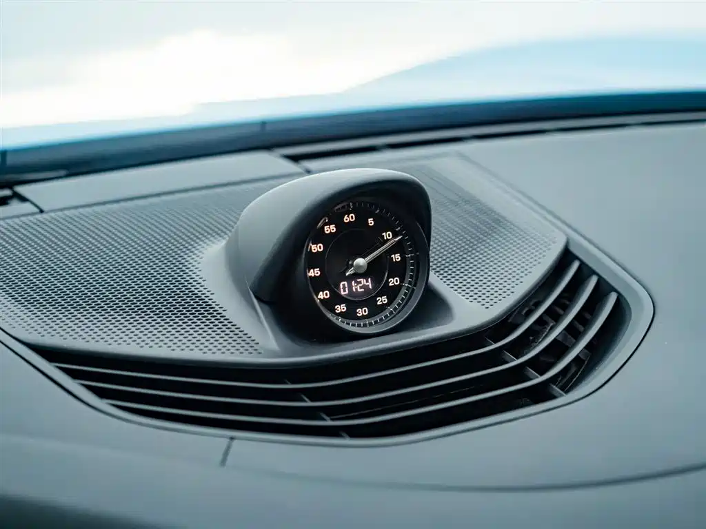 Porsche Taycan 2022 Facelift Taycan фото 26
