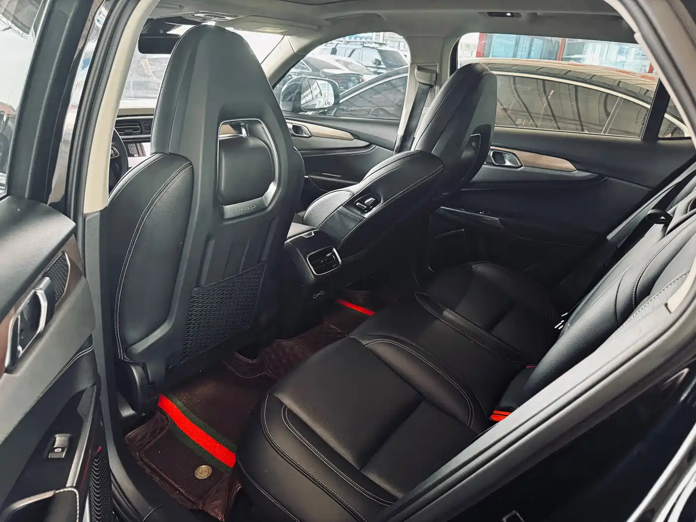 Lynk & Co 01 2019 2.0T 2WD Type Pro Version China V фото 5