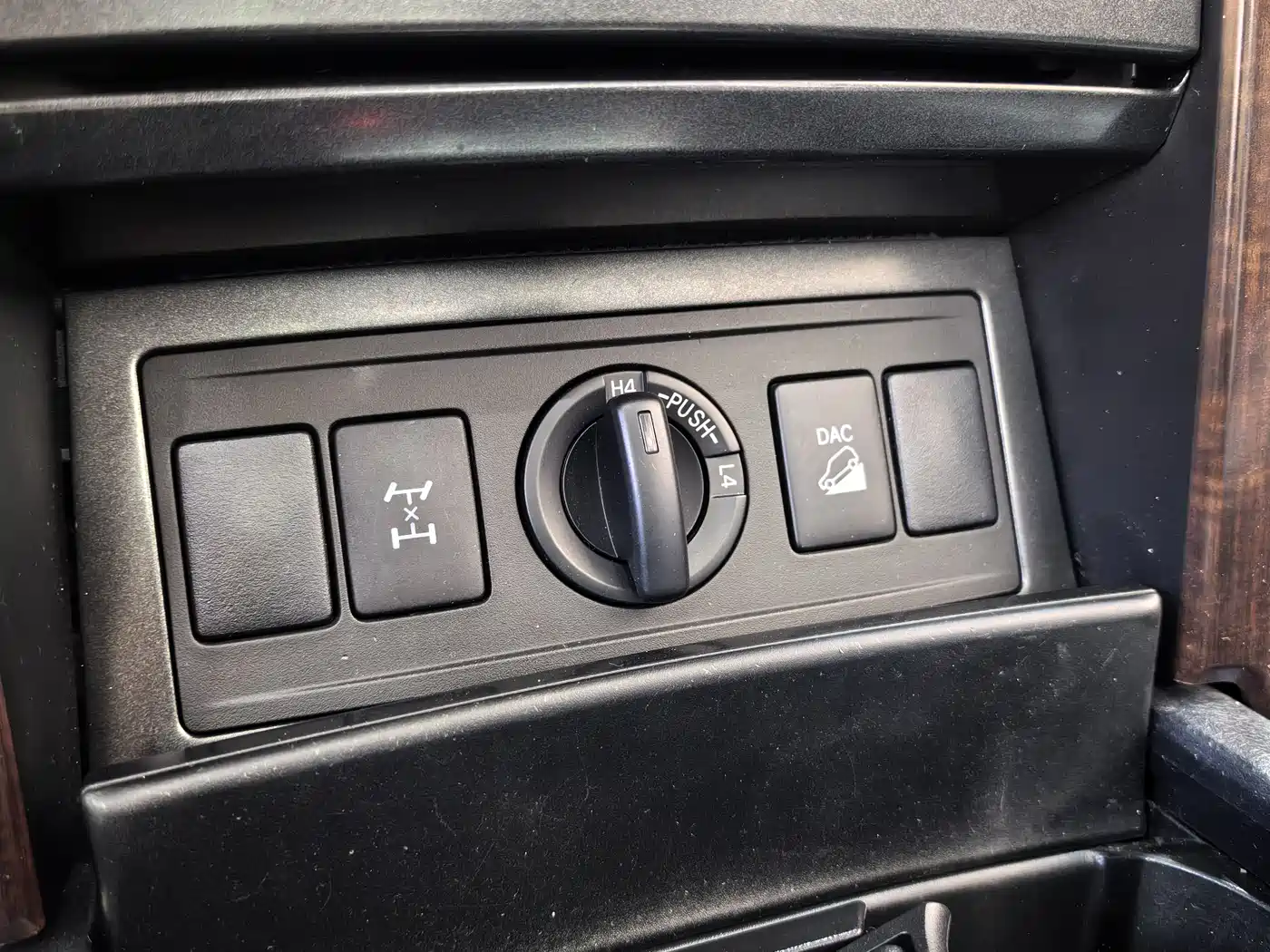Toyota Prado 2016 3.5L Auto TX-L NAVI фото 27