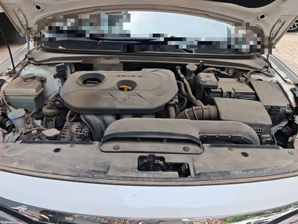 Hyundai Mistra 2016 1.8L Automatic Smart GLS фото 17