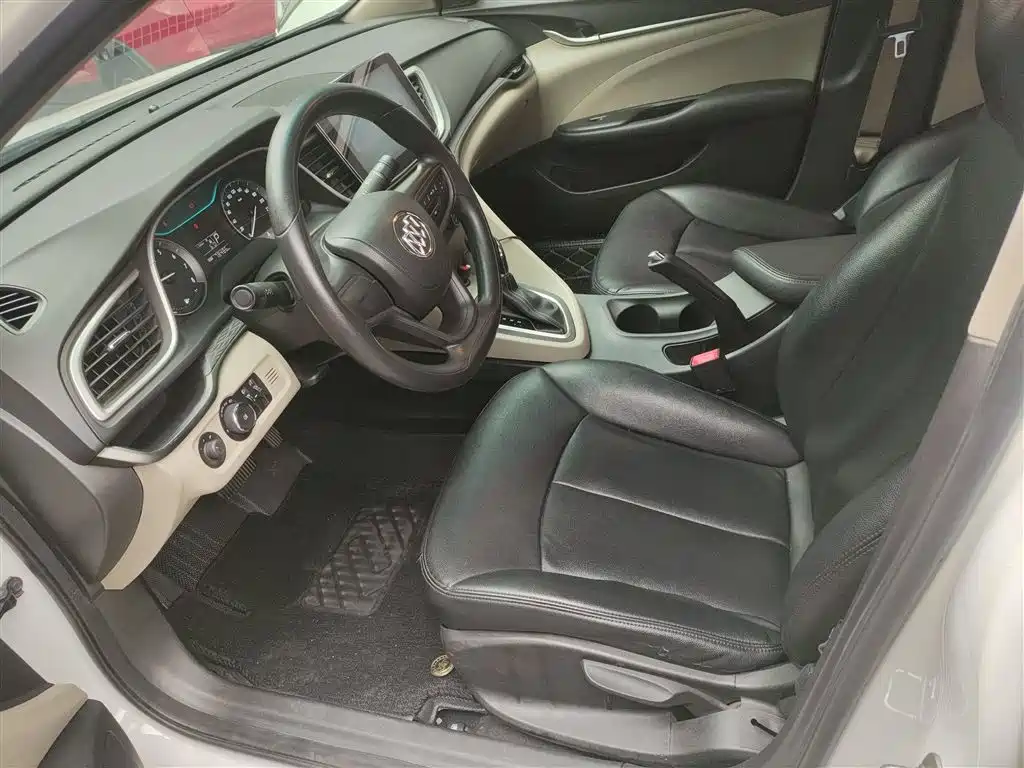 Buick Excelle 2018 15T DCT Progressive (China V) фото 7