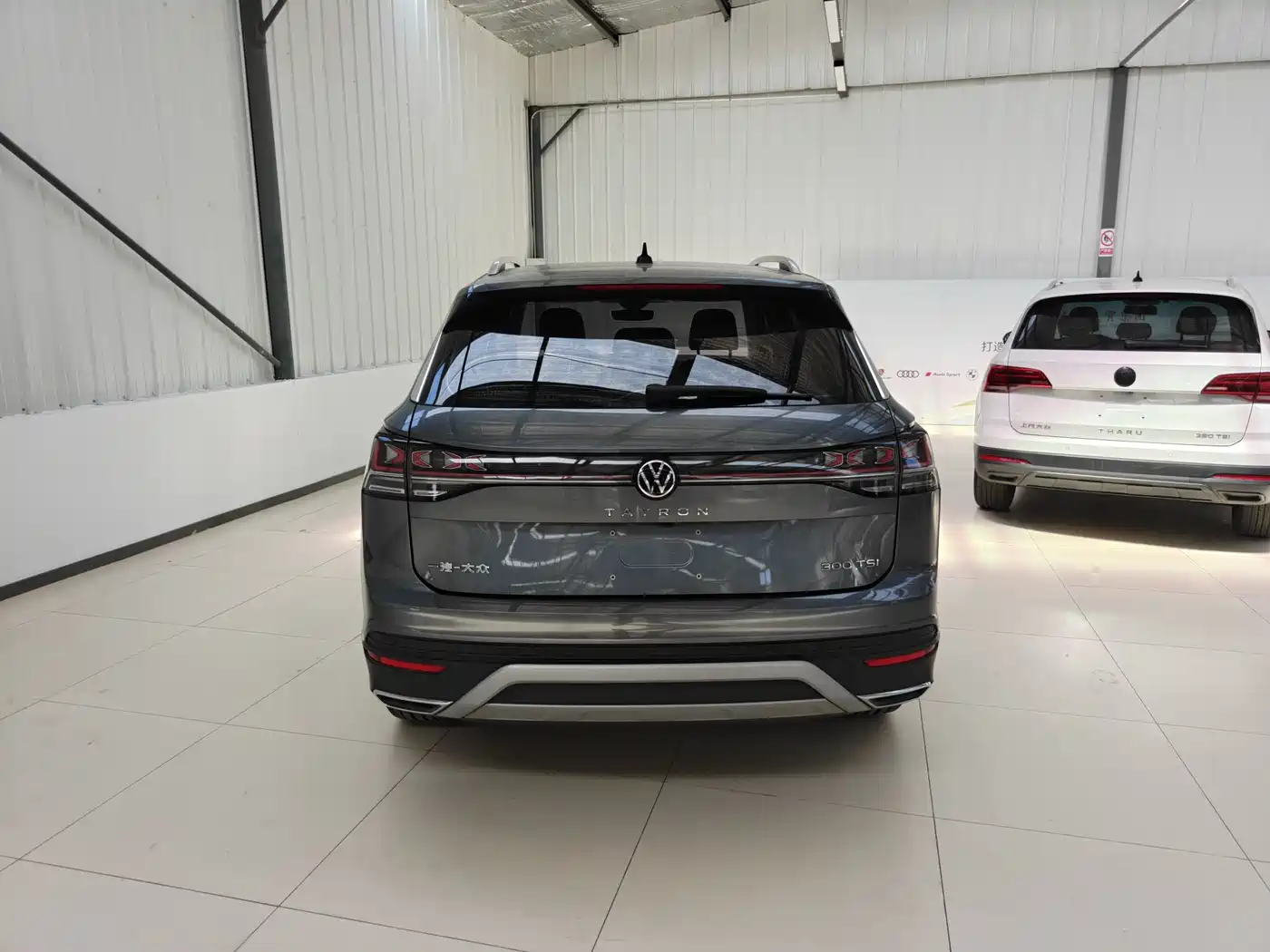 Volkswagen Tayron 2023 300TSI 2WD Luxury Plus Advanced Edition фото 4