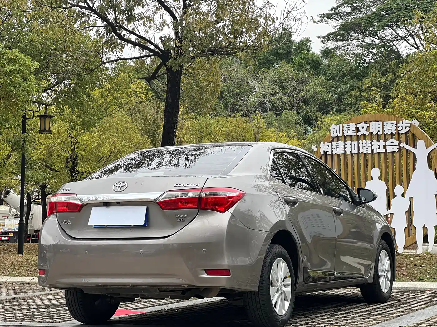 Toyota Corolla 2017 1.2T CVT GL фото 6