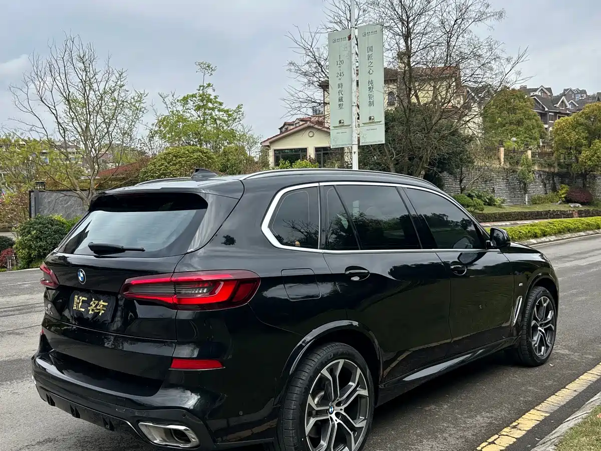 Фото 6 - BMW X5
