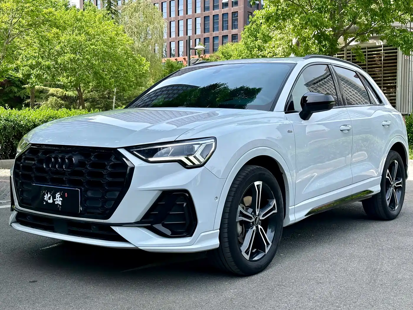 Audi Q3 2023 Facelift 45 TFSI quattro Fashion Dynamic