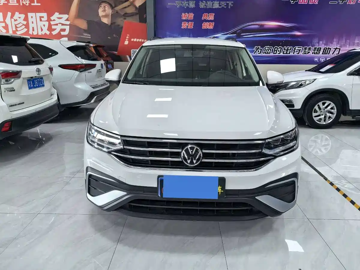 Volkswagen Tiguan L 2022 330TSI Automatic 2WD Comfort Edition фото 2