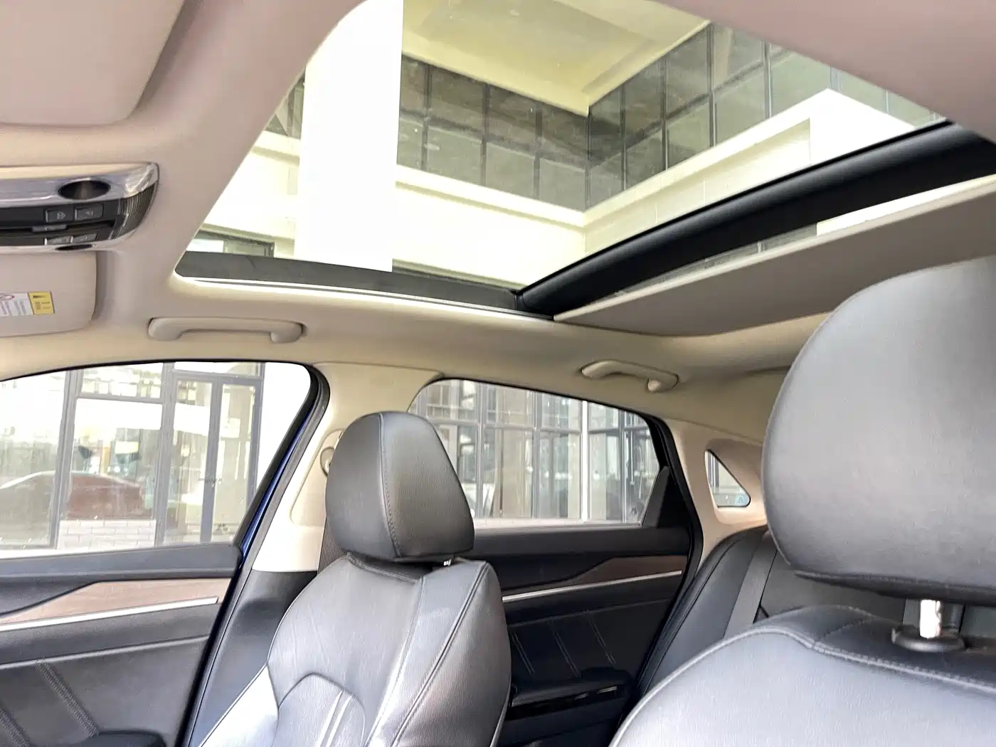Kia K5 2020 270T CVVD Luxury Tech Version фото 21