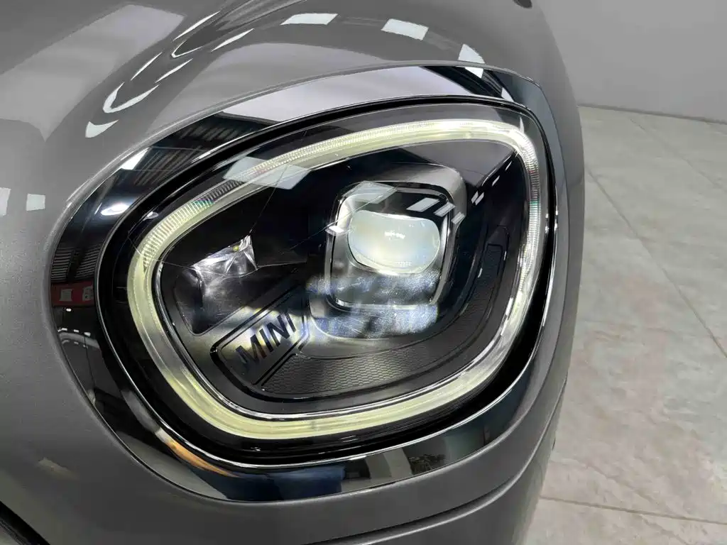 MINI COUNTRYMAN 2024 2023 1.5T COOPER ALL4 Connoisseur