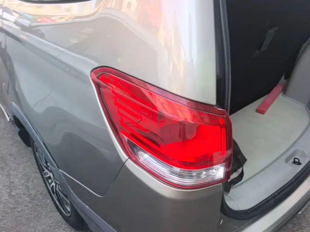 Dongfeng Fengxing Fengxing S500 2016 2016 1.5L Manual Luxury II