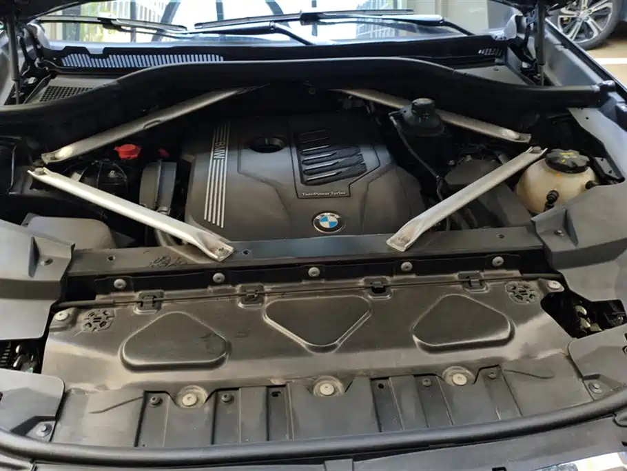 BMW X5 (Import) 2021 xDrive40i M Sport Package фото 10