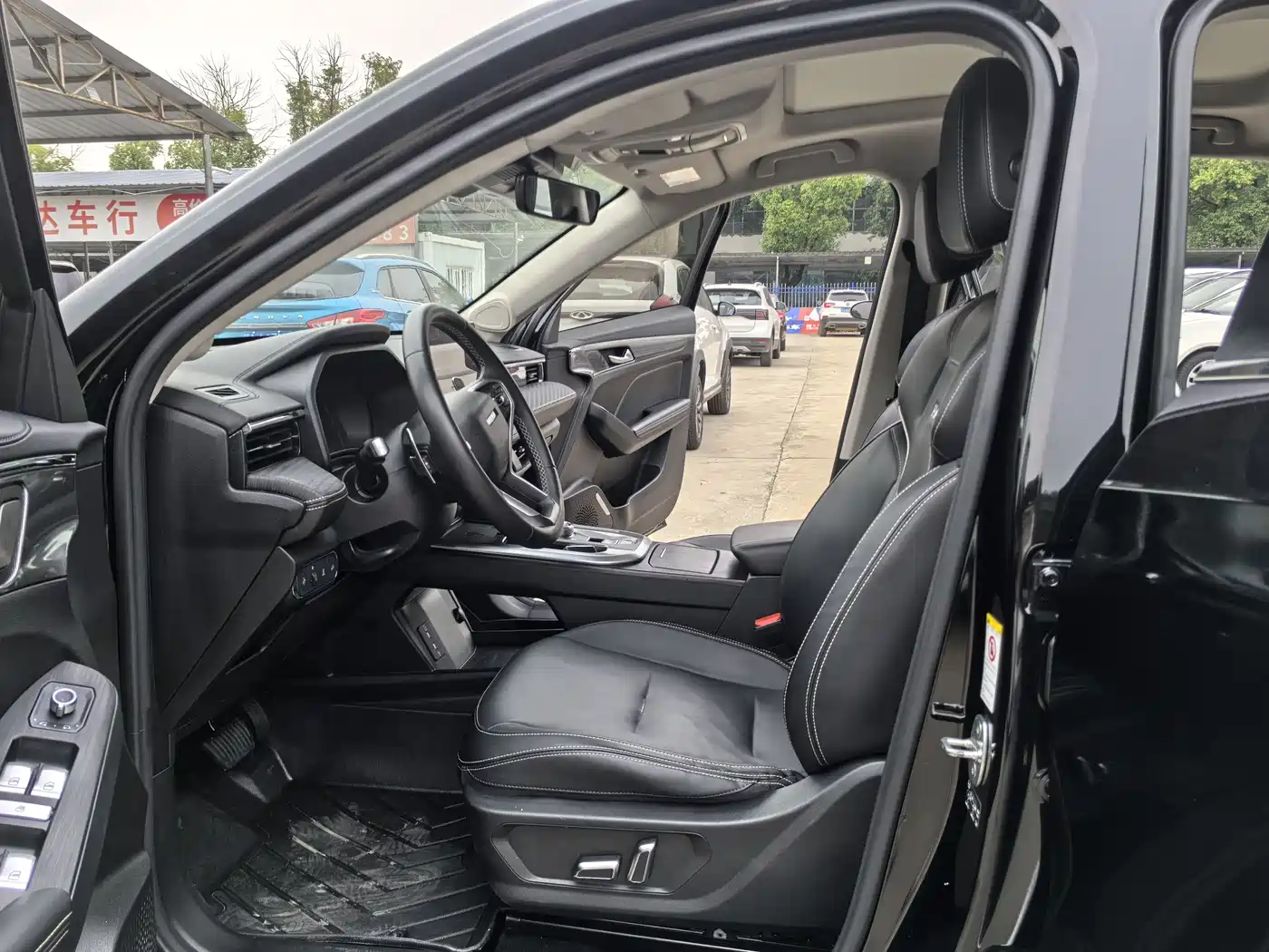 Haval First Love 2021 1.5T Automatic Premium Edition фото 4