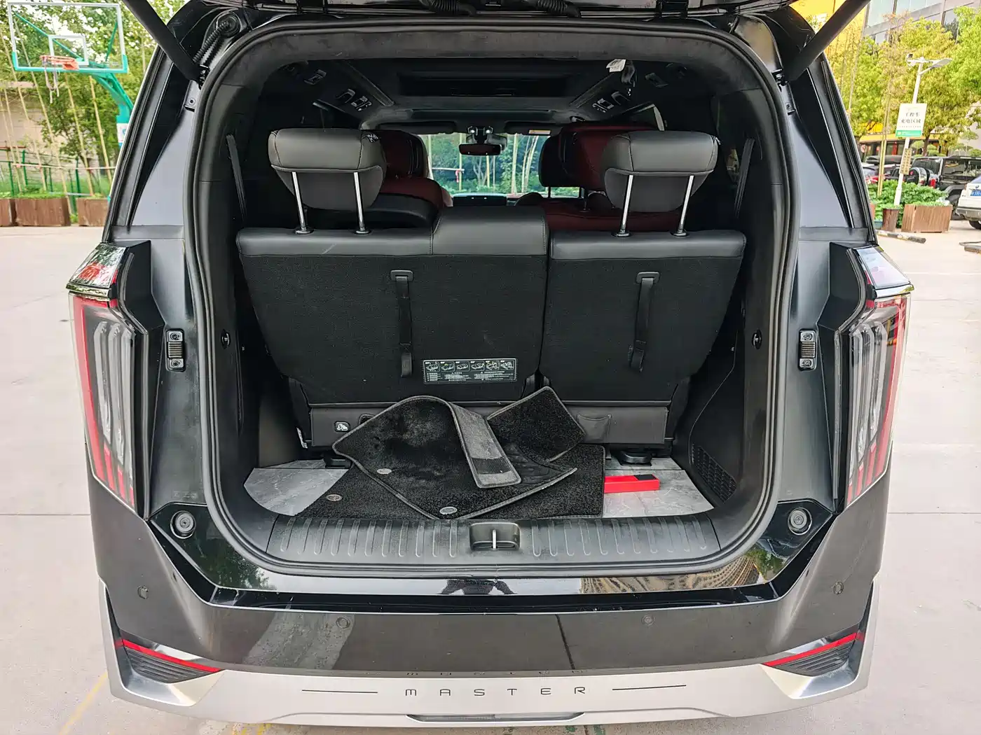 GAC Trumpchi Trumpchi M8 2024 Patriarch Series 400T Ultimate Edition фото 8