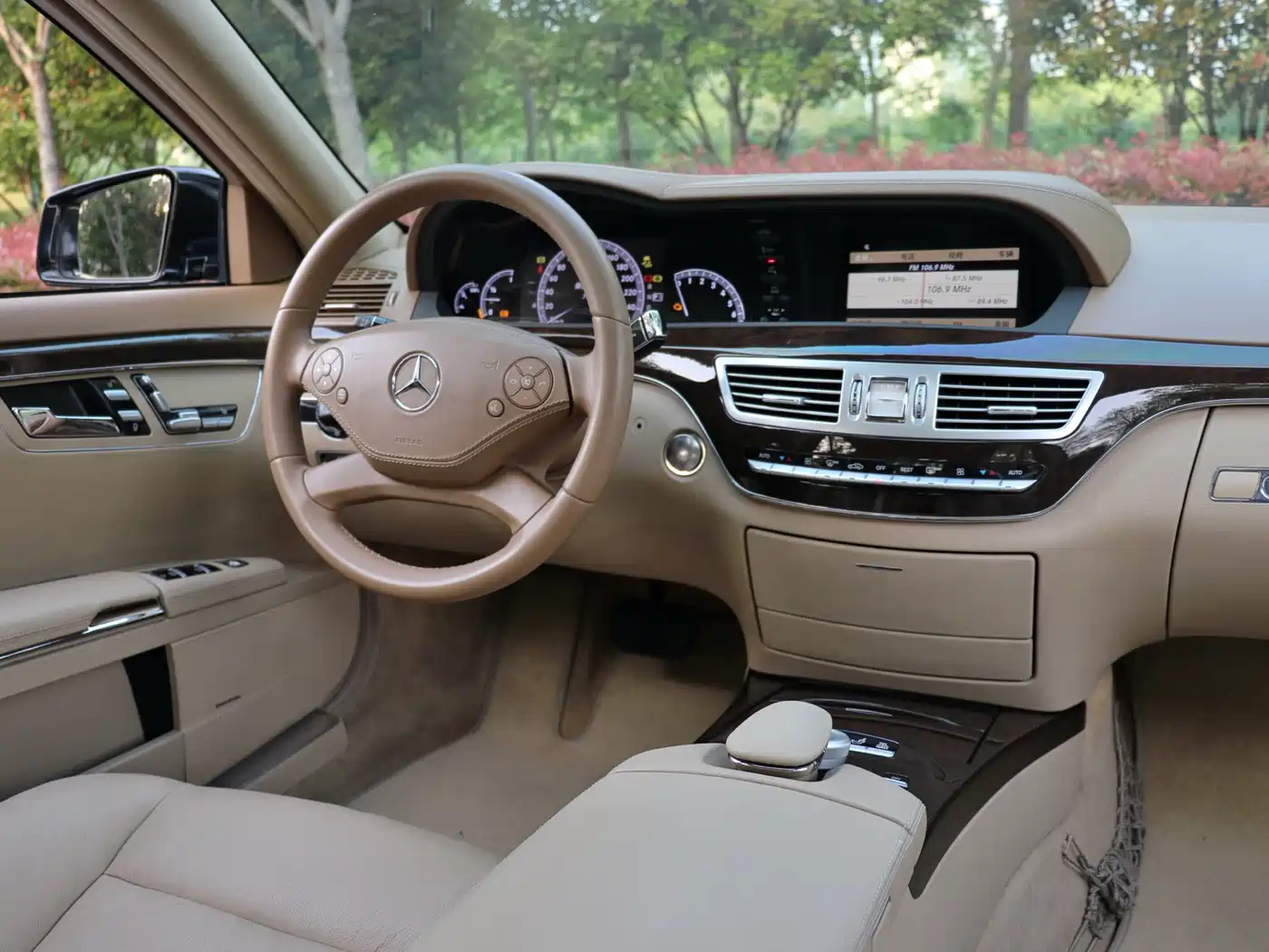 Mercedes-Benz S-Class 2012 S 300 L Business Simplified Edition фото 17