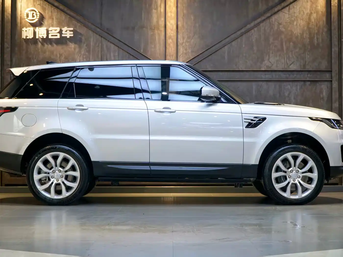 LAND ROVER RANGE ROVER SPORT NEW ENERGY