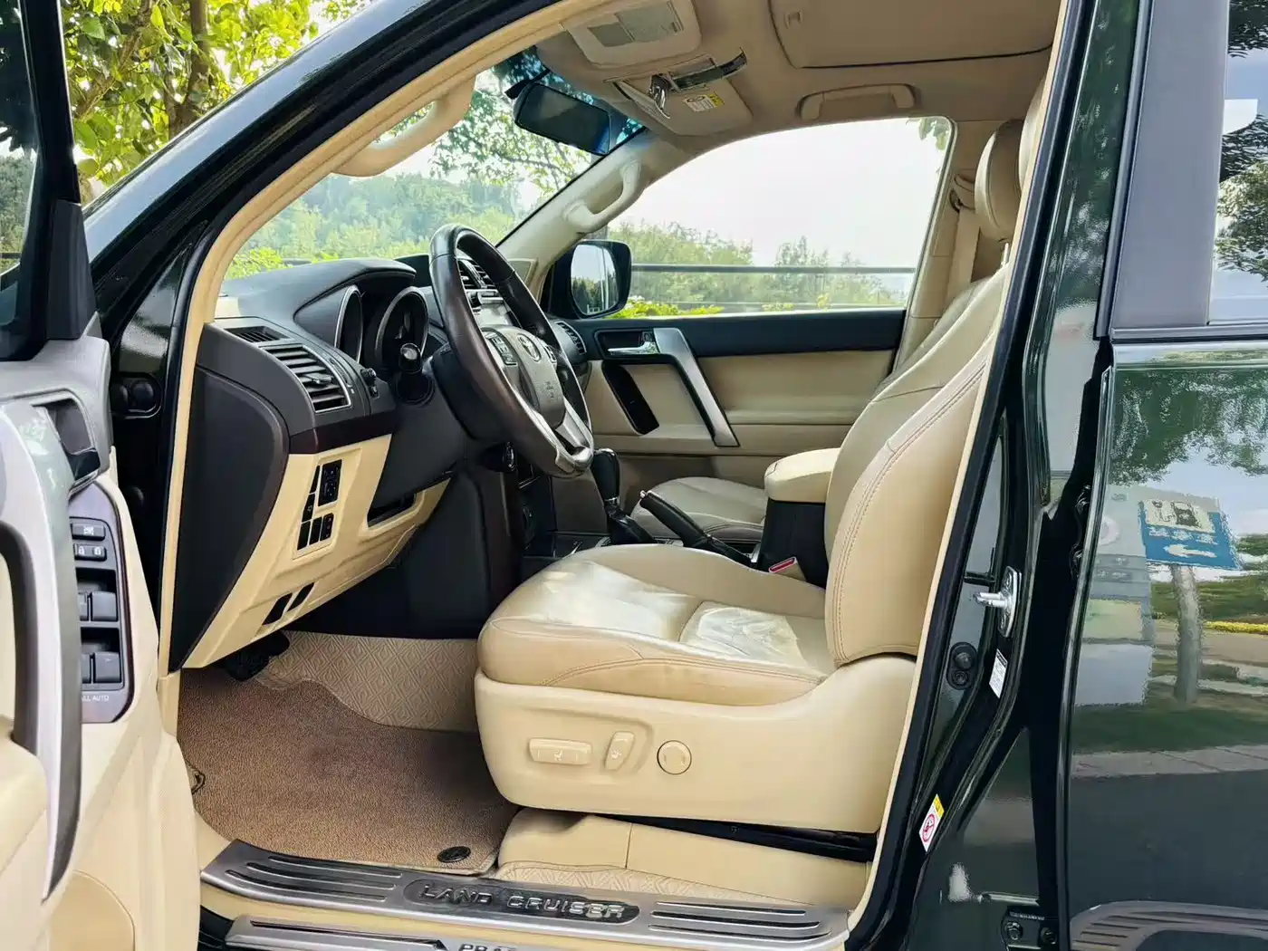 Toyota Prado 2014 4.0L Automatic TX фото 11