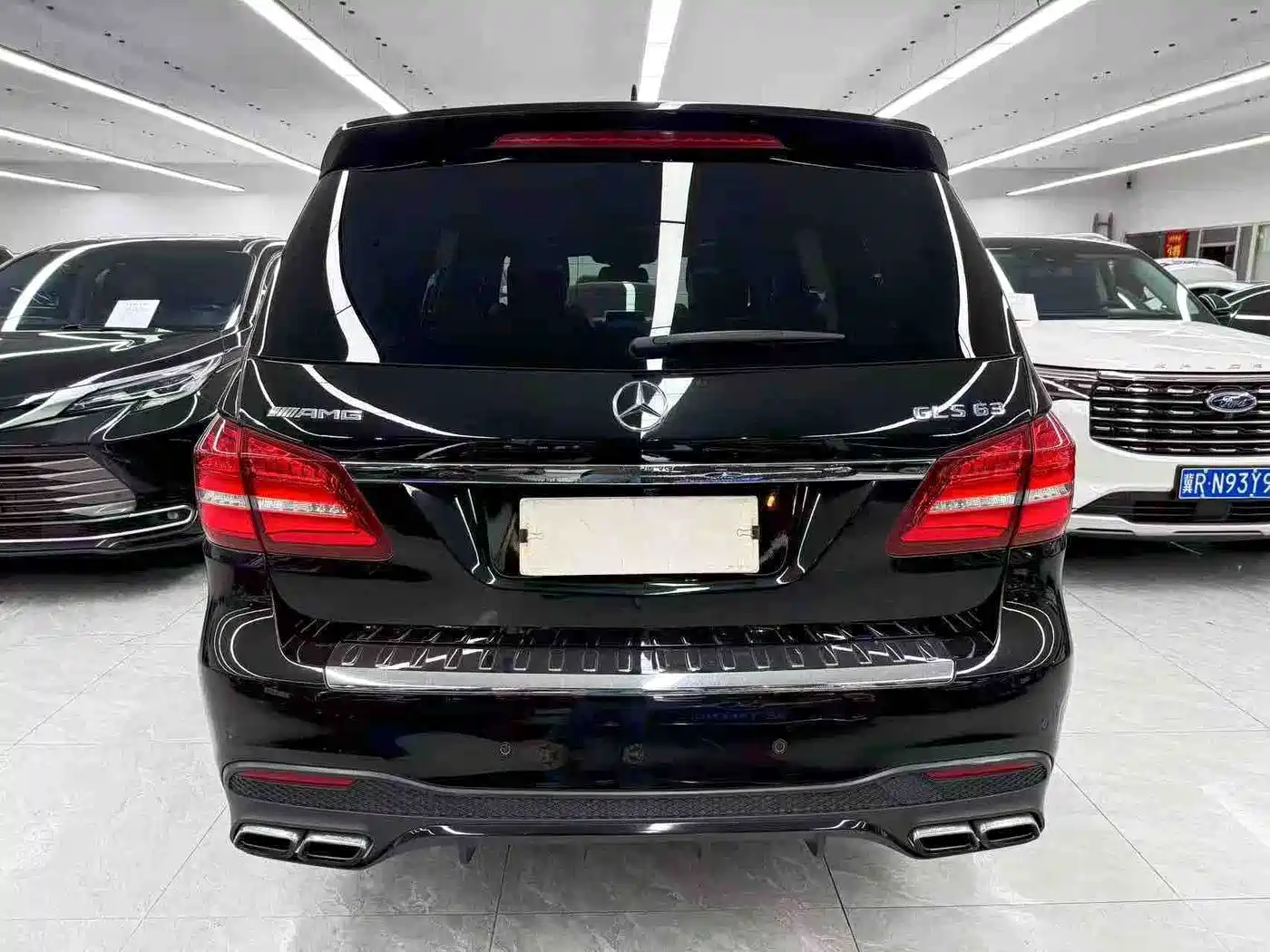 Mercedes-Benz GLS AMG 2017 2017 AMG GLS 63 4MATIC