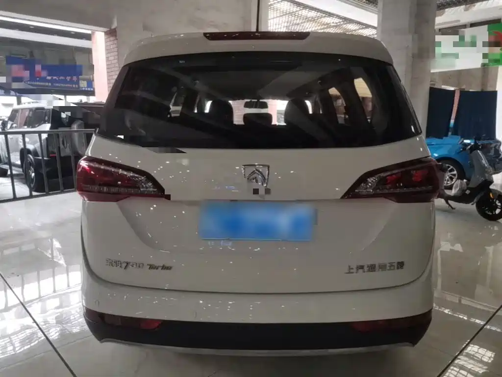 Baojun 730 2019 2019 1.5T CVT Fashion Edition 7-Seater China VI