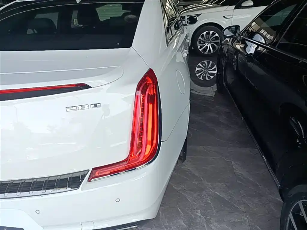 Cadillac XTS 2018 28T Technology фото 8