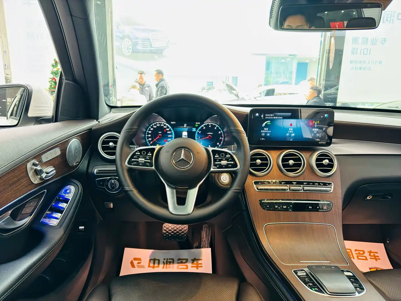 Mercedes-Benz GLC 2021 GLC 300 L 4MATIC Sporty фото 6