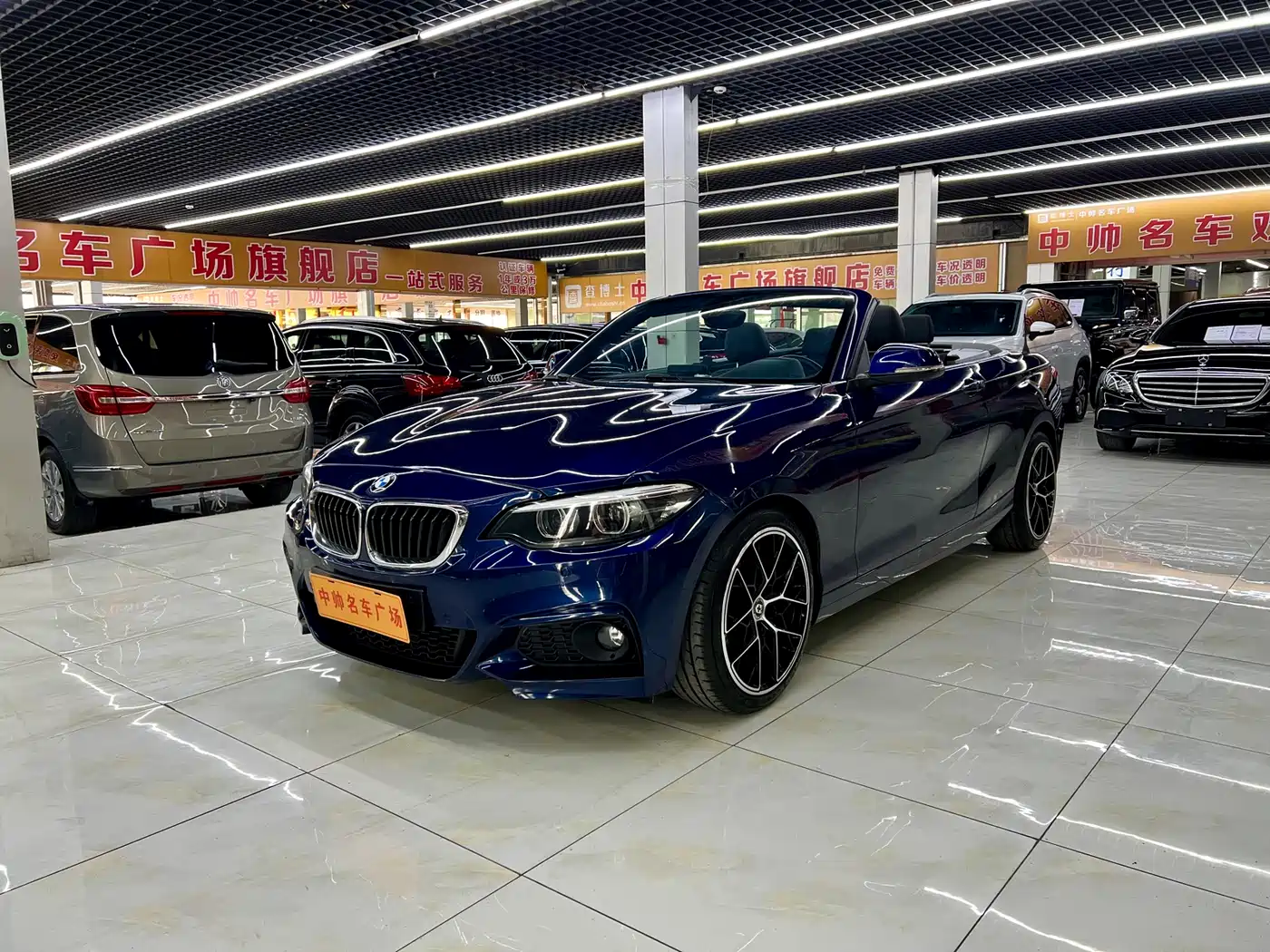 BMW 2 Series (Import) 2018 220i Convertible Coupe Sport Design Package